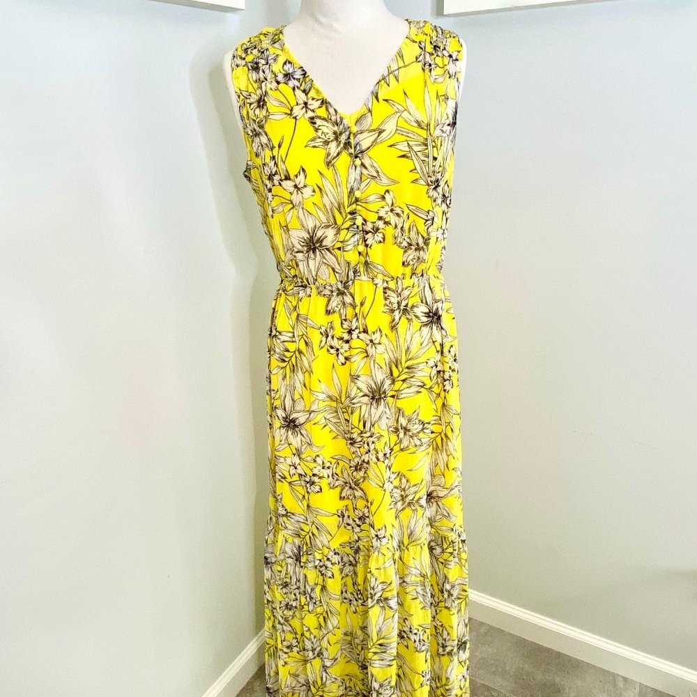 Yellow floral maxi dress. Long dress